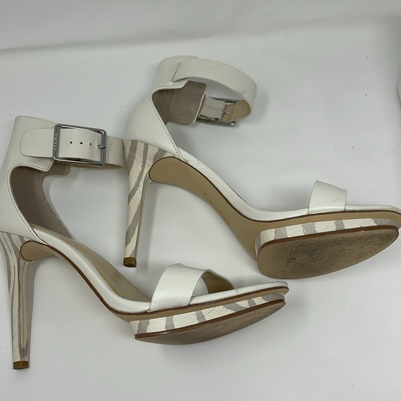 Calvin Klein Stiletto ankle strap pump size 9M - Picture 8 of 13